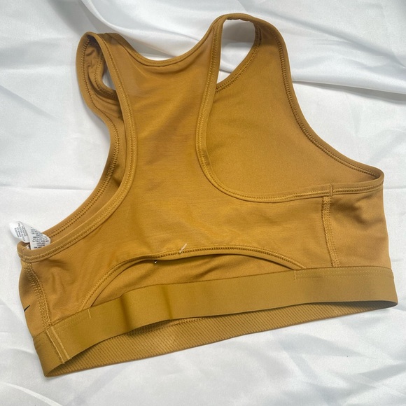 Nike sports bra - Picture 3 of 3